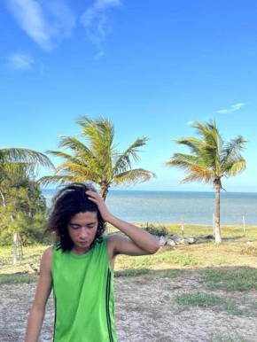 Casa de frente para o mar, pé na areia!